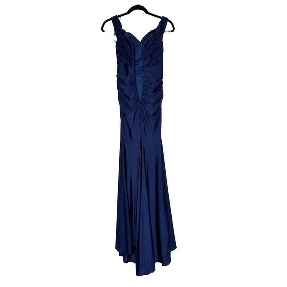 NWT La Femme Pleated Off the Shoulder Trumpet Gown Navy Blue Women's Size 0 - Picture 4 of 5